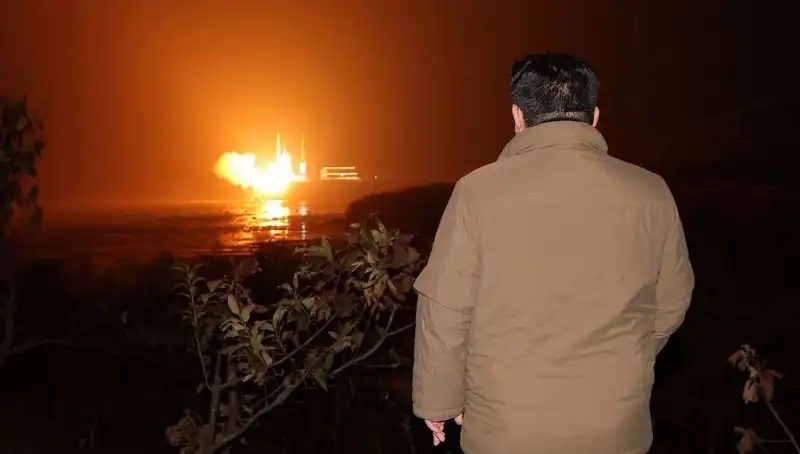 Kuzey Kore’nin Silahlanma Yarışı: Faturasını Ödeyen Kim?