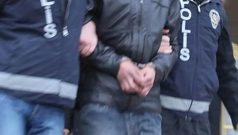 Konya'da Şok Üstüne Şok: 13 Kişilik Dolandırıcılık Çetesi Çökertildi!