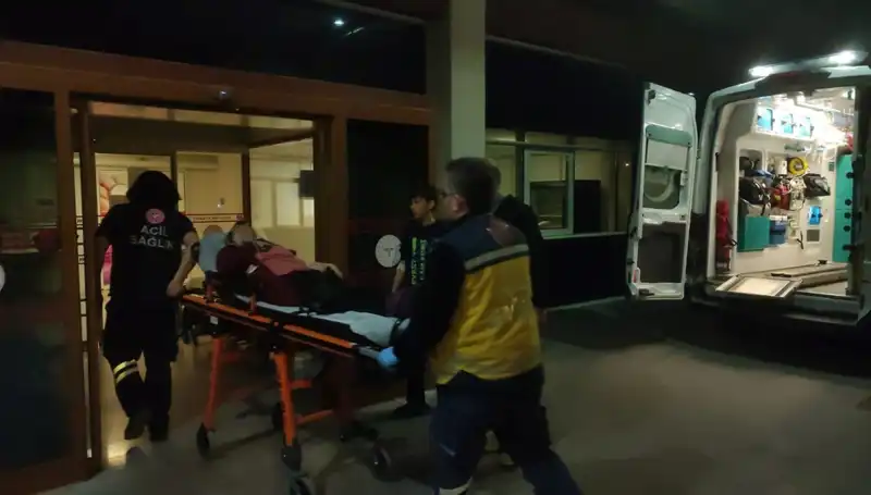 Anne ve Oğlu Sobadan Zehirlenerek Hastaneye Kaldırıldı!