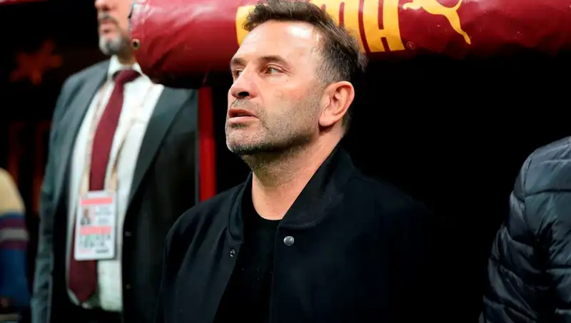 Galatasaray'da Okan Buruk'un Şaşırtan Tek Değişikliği Takımı Nasıl Etkileyecek?