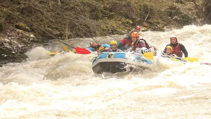 Debi Artışı Rafting Tutkunlarını Akın Akın Çekiyor