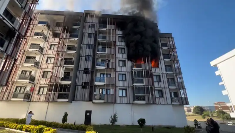 Çanakkale'de Korkutan Yangın: Sakin Gece, Tehlikeli Sabah!