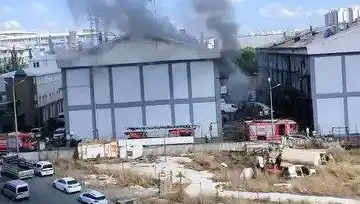 Başakşehir Sanayi Sitesinde Büyük Yangın: Sebepleri Ne?