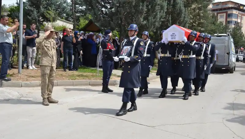 Şehit Gözyaşlarıyla Uğurlandı: Türk Milleti Birlikte Ağlıyor