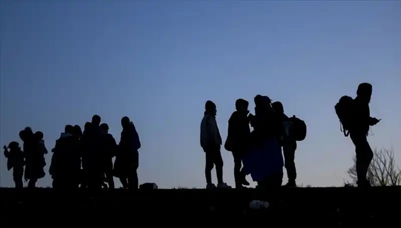 Kırklareli’nde Düzensiz Göçmen Operasyonu: 13 Kişi Yakalandı