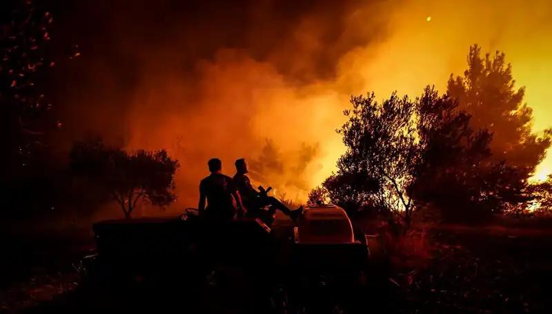 Çanakkale Orman Yangını: 785 Kişi Acil Olarak Tahliye Edildi