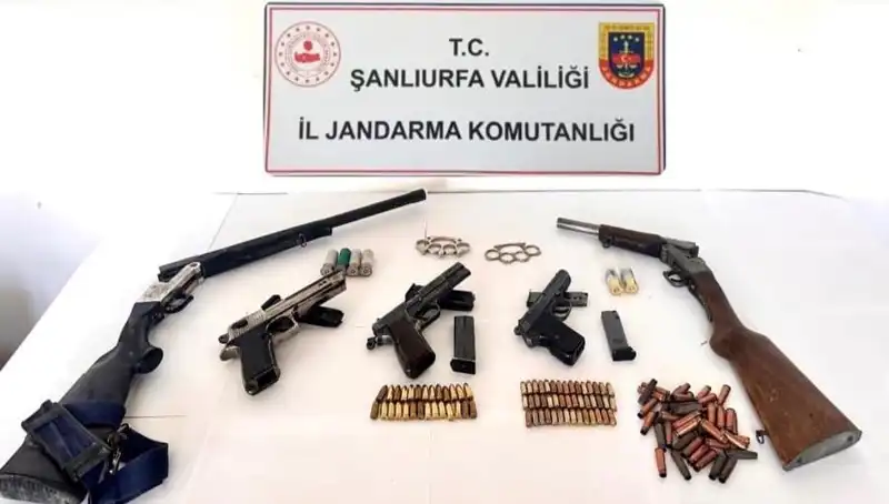 Şanlıurfa’da Ruhsatsız Silah Operasyonu: Çok Sayıda Tutuklama Gerçekleşti!