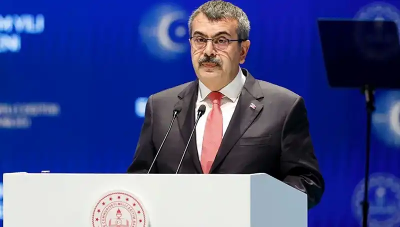 23 Nisan’da Bakan Tekin’den Çocuklara Özel Mesaj: Geleceğin Teminatı Sizlersiniz!