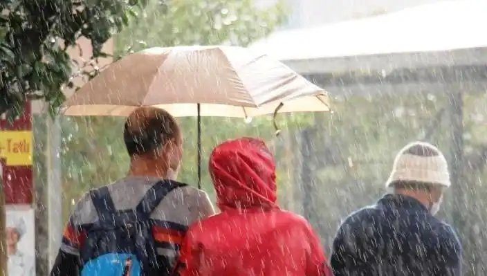 Aydın’da Sağanak Yağış Alarmı: Meteoroloji'den Kritik Uyarılar Geldi
