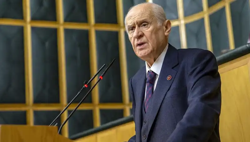 Bahçeli'den Çarpıcı Açıklama: Sokak Çağrıları Tehlikeli ve Masum Değil