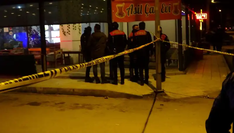 Kahvehane Saldırısında Kanlı Hesaplaşma: 1 Ölü, 4 Yaralı!