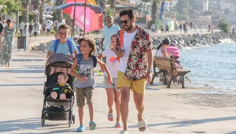 "Ne Olacak Halim" Filmi: Oyuncuları ve Hikayesiyle Dikkat Çekiyor