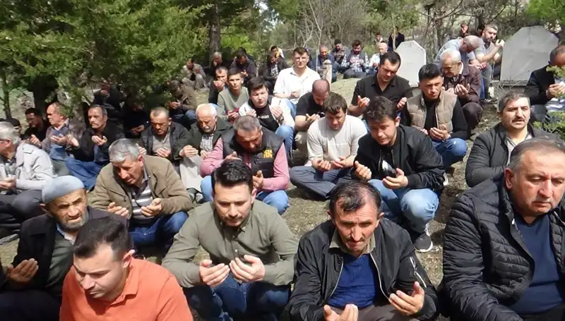 Bir Köyün Kalbinden Yüreğe Dokunan Veda Töreni