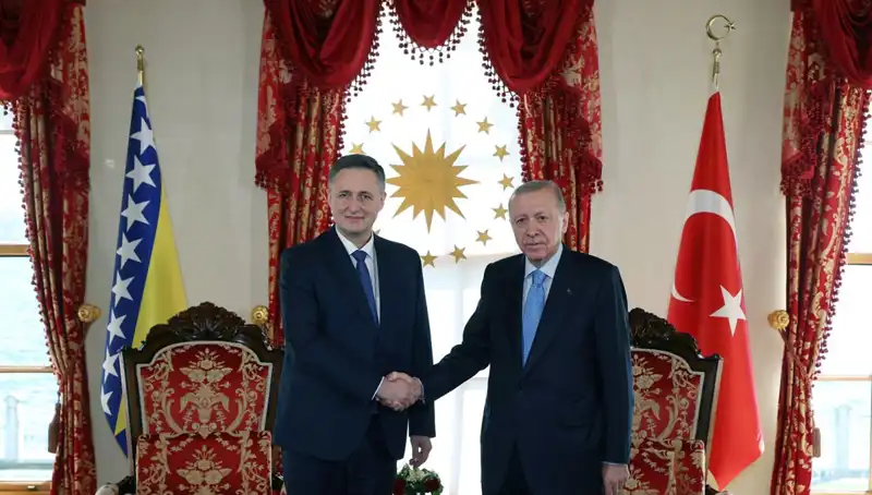 Cumhurbaşkanı Erdoğan, Bosna-Hersek’li Yetkili Becirovic ile Tarihi Bir Görüşme Gerçekleştirdi