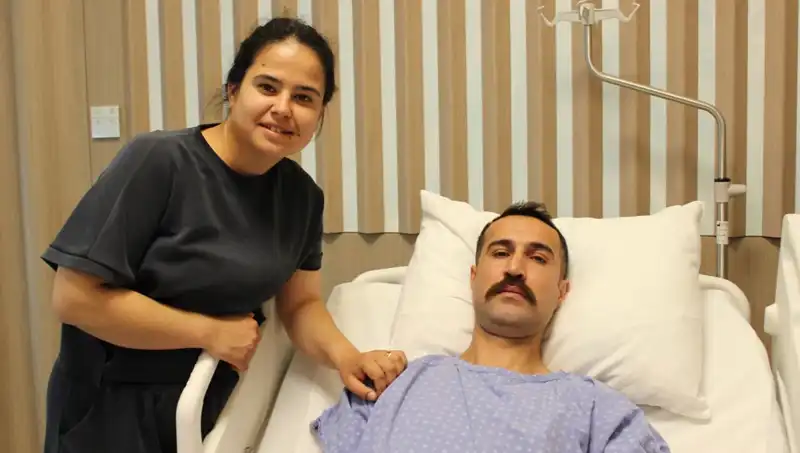 Mide Kanaması Zannettiği Hastalık: 32 Yaşında Kalın Bağırsak Kanseri Teşhisi