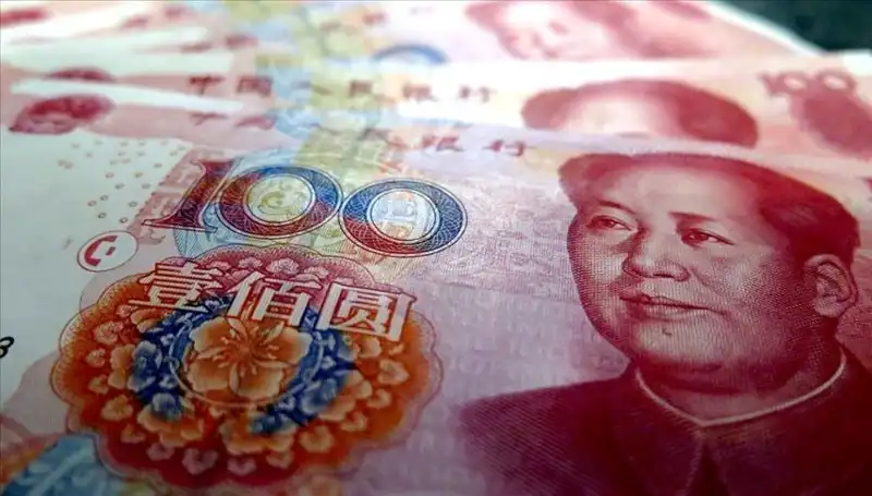 Yuan'ın Güç Kaybı: Çin Ekonomisinde Derin Sarsıntılar mı Yoksa Geçici Bir Dalgalanma mı?