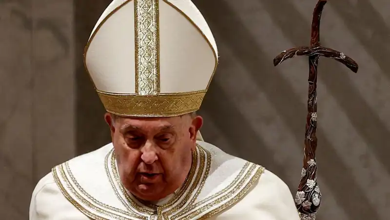 Vatikan'da Gözler Papa Francis'in Sağlığında: Hastanede Geçirdiği Süre Uzuyor