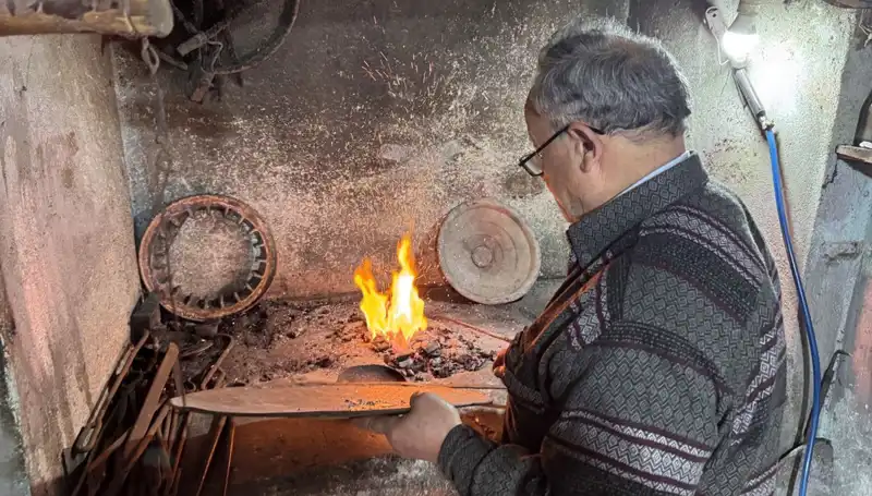 Baba Mesleğini 20 Metrekarelik Dükkanda Yaşatan Anlayış: Gelenekten Geleceğe