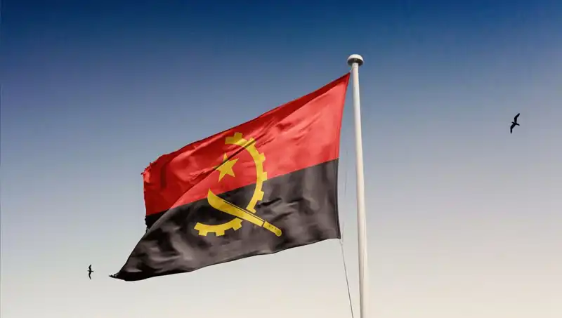 Angola'ya Giriş Yasağı: Siyasi Kriz Derinleşiyor, 20 Kişi Gözaltında!