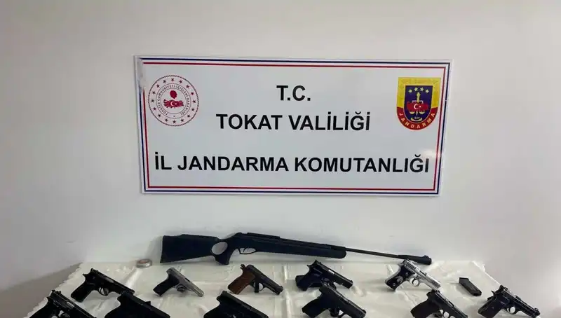 Tokat'ta Kaçak Silah Operasyonu: 2 Şahıs Tutuklandı!
