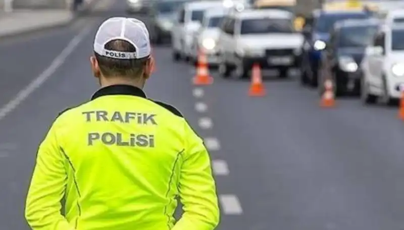 Beklenen Cumartesi Geliyor: Bu Yollar Trafiğe Kapalı Olacak!