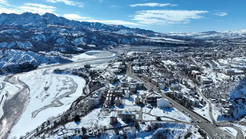 Tunceli'de Son Yağışlarla 131 Köy Yolu Ulaşıma Kapandı