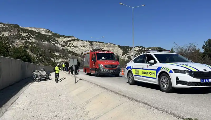 Burdur'da Feci Kaza: İki Çocuk, Dört Kişi Yaralandı!