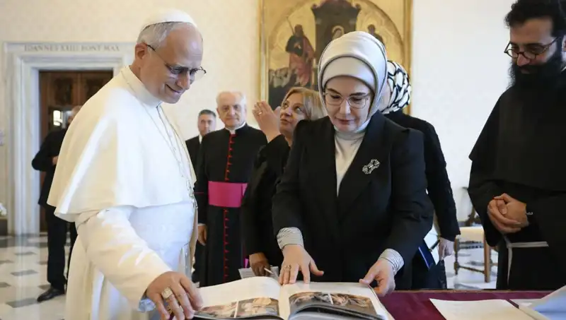 Emine Erdoğan ve Papa Leo: Gazze'nin Geleceği İçin Tarihi Buluşma