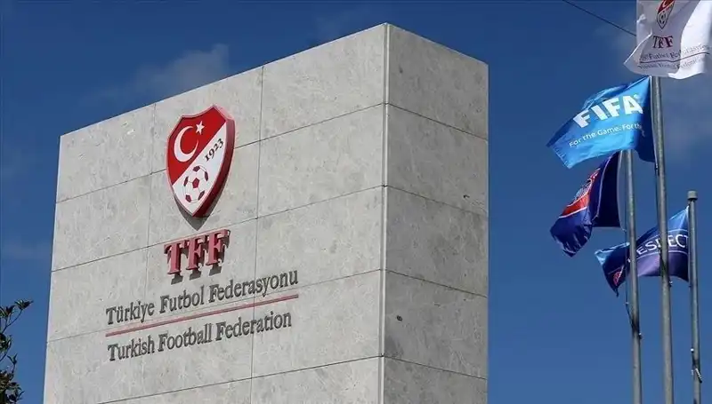 TFF'den Şok Karar: Profesyonel Liglerdeki Takım Sayısı Düşüyor!