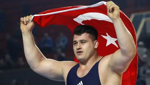 Milli Güreşçi Rıza Kayaalp’e Şok Men Cezası: 4 Yıl Sürecek!