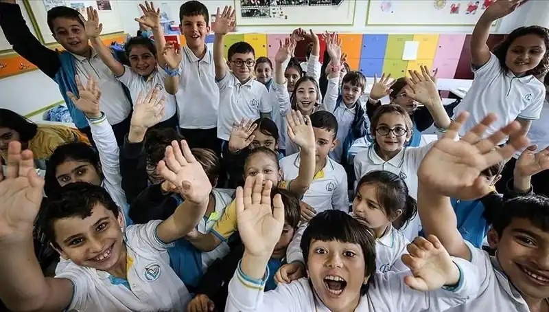9 Günlük Tatil Sonrası Okul Zili Yeniden Çalıyor!